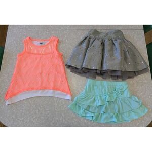 *Play Condition* 3T Sparkles/Ruffles Lot Skirts & Tank